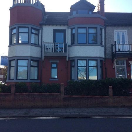 Dunsandles Guesthouse Wallasey Exterior photo