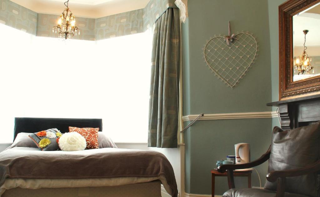 Dunsandles Guesthouse Wallasey Room photo